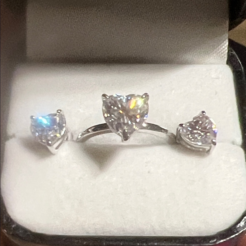 Sterling Silver moissanite Heart Trio Ring with matching earrings